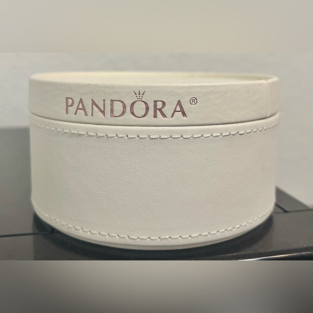Pandora White Jewelry Container